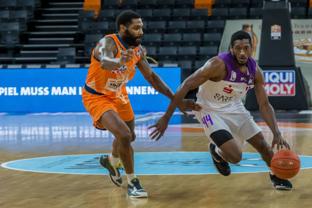 而是主动与 而是主动与