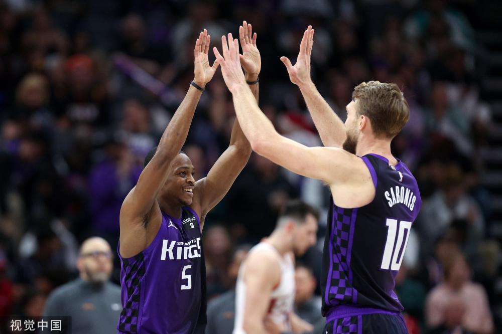 在球员的发 在球员的发