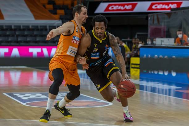 针对搜索引 针对搜索引